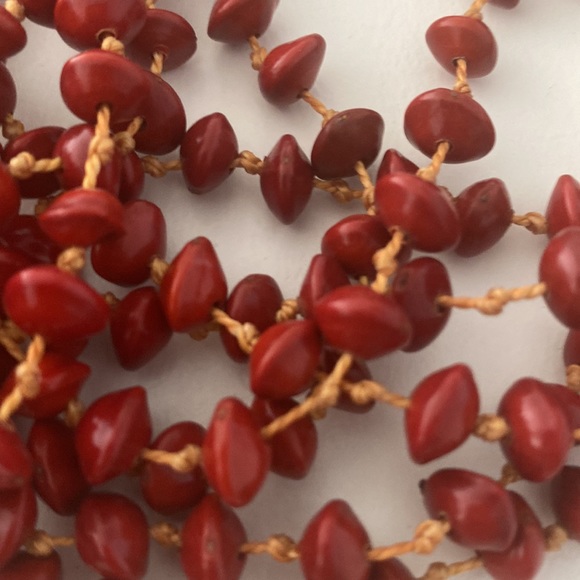 Outstanding seeds pendant - Picture 3 of 4